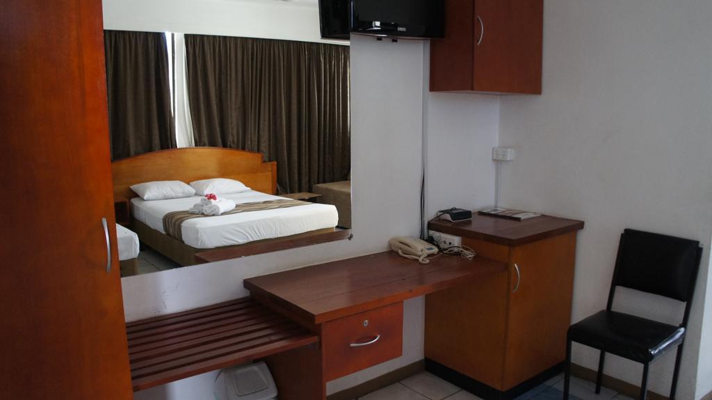 Nadi Downtown Hotel Экстерьер фото